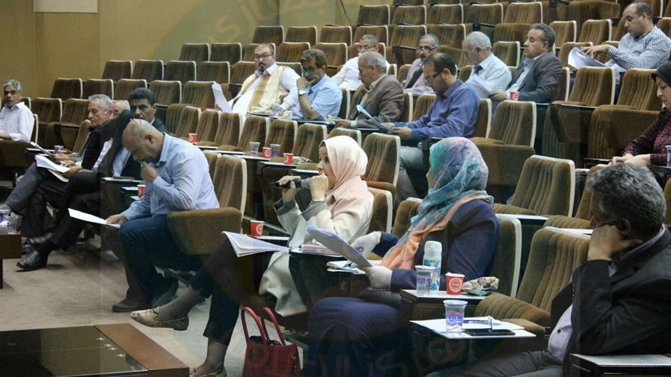 مجلس جامعة بنغازي يعقد اجتماع طارئ لمناقشة مقترح اللائحة التنظيمية للتعليم عن بعد