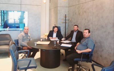 اجتماع مدير إدارة الجودة و تقييم الأداء بالجامعة مع عميد كلية الاقتصاد